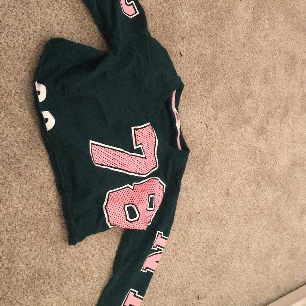 Cute crop top